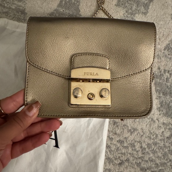 Furla bag - Picture 1 of 3